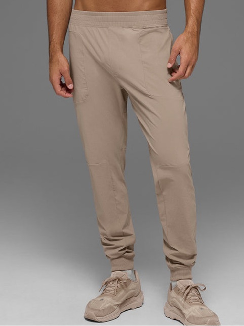ALO Yoga Men's Slim Joggers in Taupe